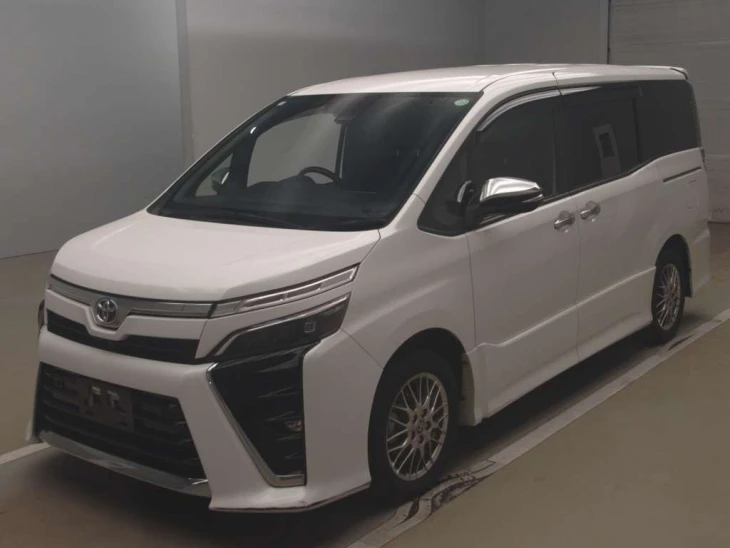 2020 Toyota VOXY