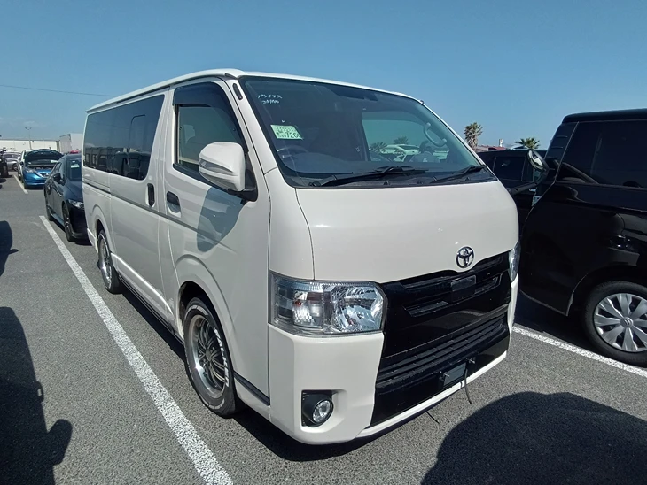 はやすページ 2018 Toyota HIACE VAN